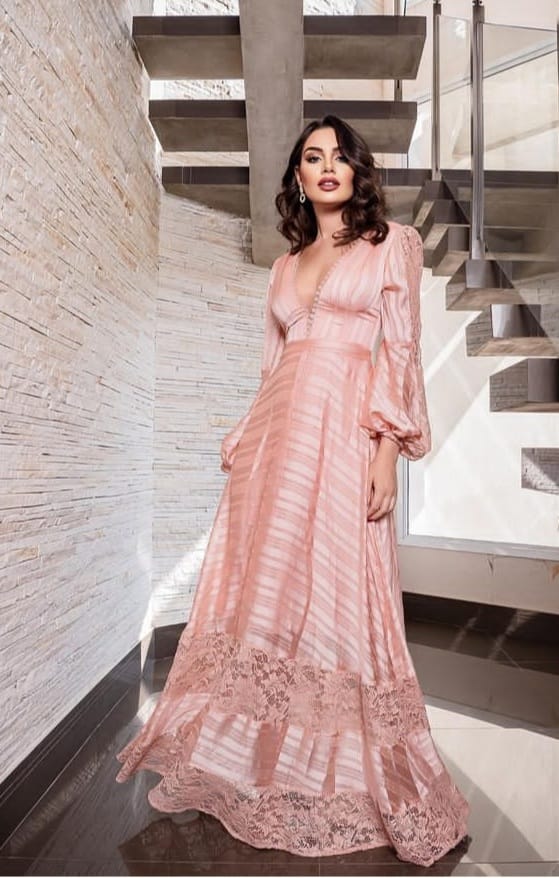 Vestido Longo com mangas